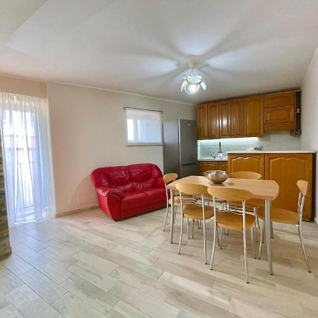 B&B La Finestra Sulle Mainarde - Isernia Exteriör bild